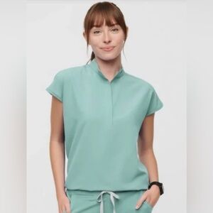 Figs Limited Edition Oversized Rafaela Scrub Top In Seaglass. Size Small. NWT.